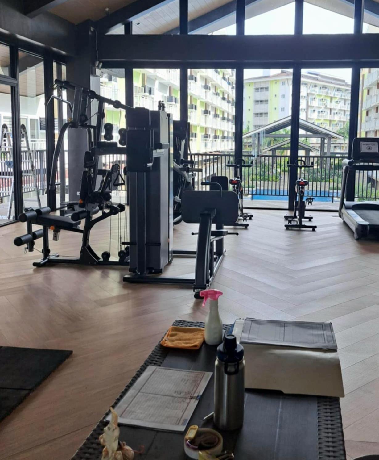 Comfy Condo Unit 5Mins From Mactan Airport+Netflix 막탄 외부 사진